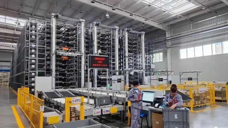 重型穿梭车货架：揭秘其核心技术与选型要点
